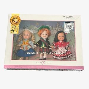 Barbie Kelly Doll & Friends of the World Gift set 2004 NIB Pink Label